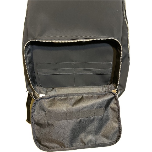 Haerfest Mercedes-Benz collaboration bag for the Benz Box. - Picture 5 of 8